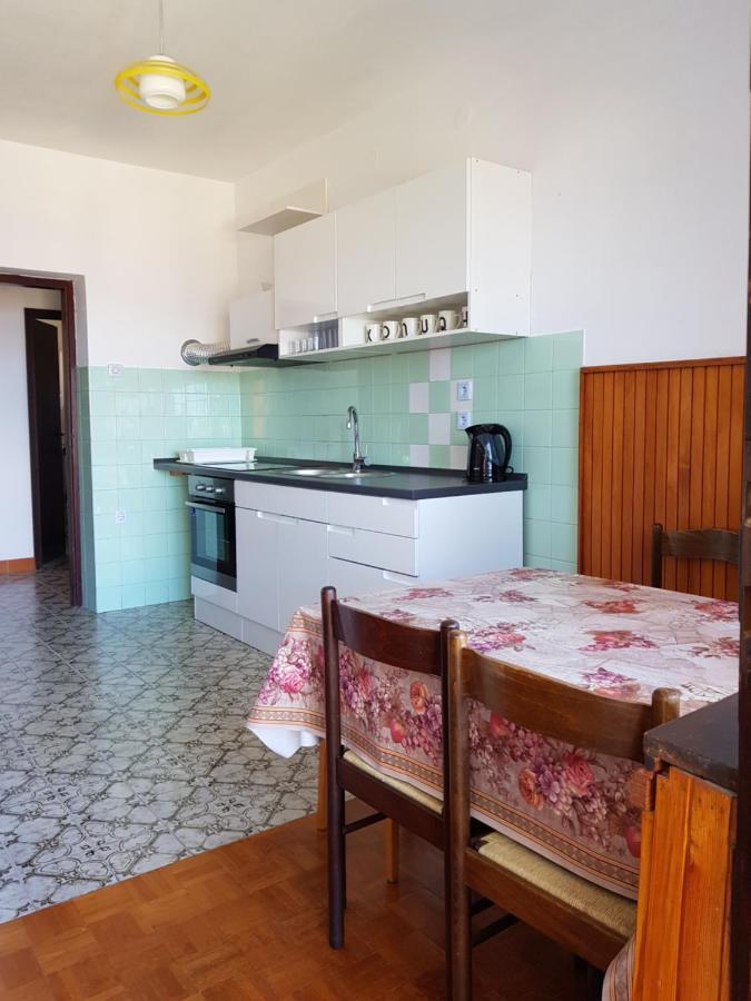 11 Ulica Drage Gervaisa Apartment ซริกเวนิซา ภายนอก รูปภาพ