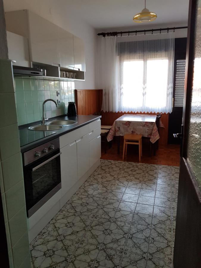 11 Ulica Drage Gervaisa Apartment ซริกเวนิซา ภายนอก รูปภาพ