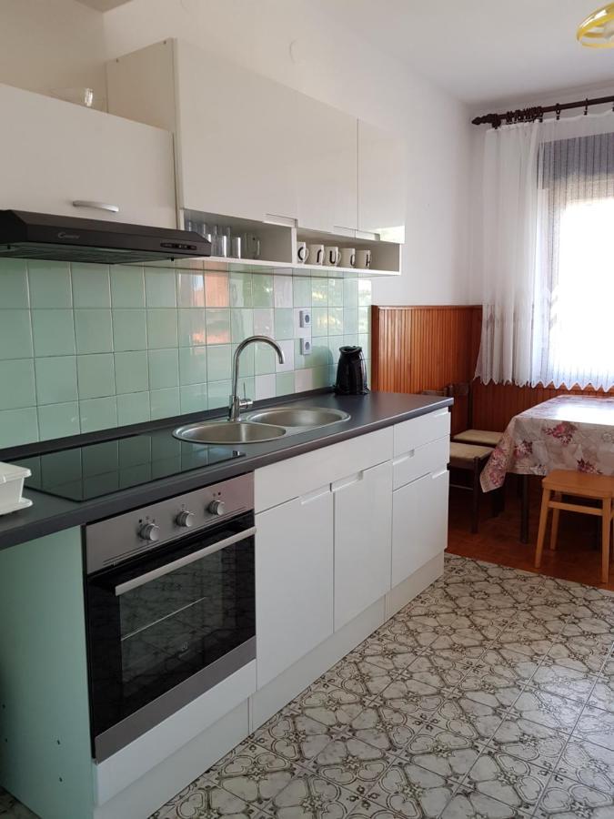11 Ulica Drage Gervaisa Apartment ซริกเวนิซา ภายนอก รูปภาพ