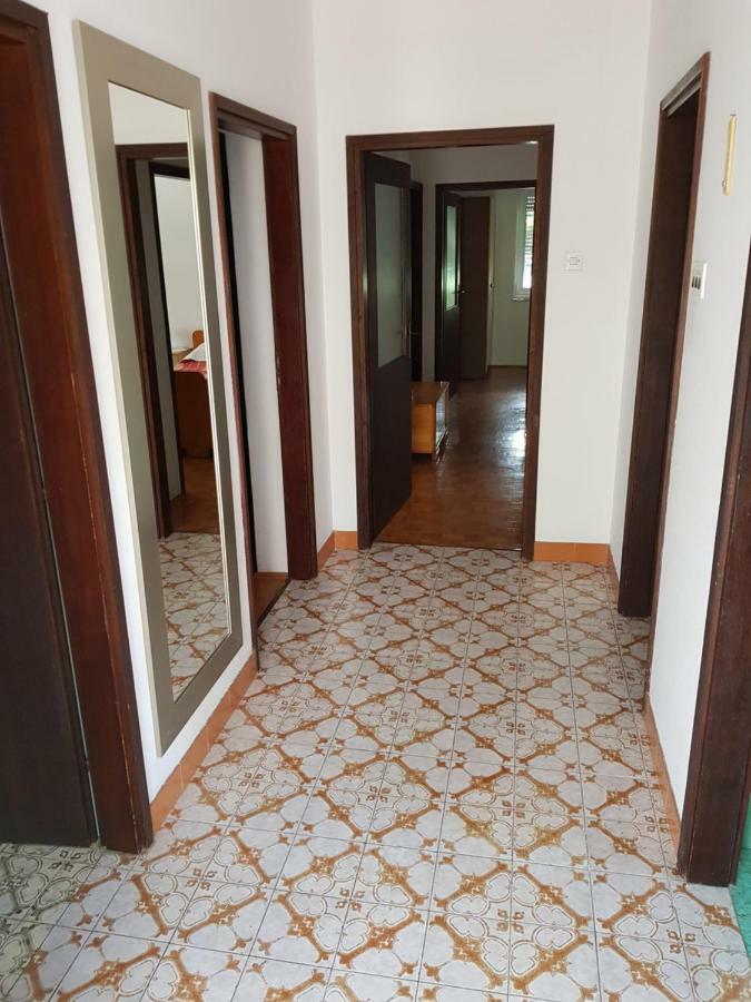11 Ulica Drage Gervaisa Apartment ซริกเวนิซา ภายนอก รูปภาพ